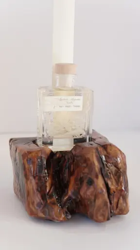 מעמד למפיץ ריח מקלות